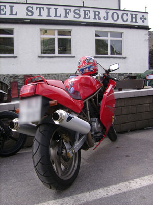06